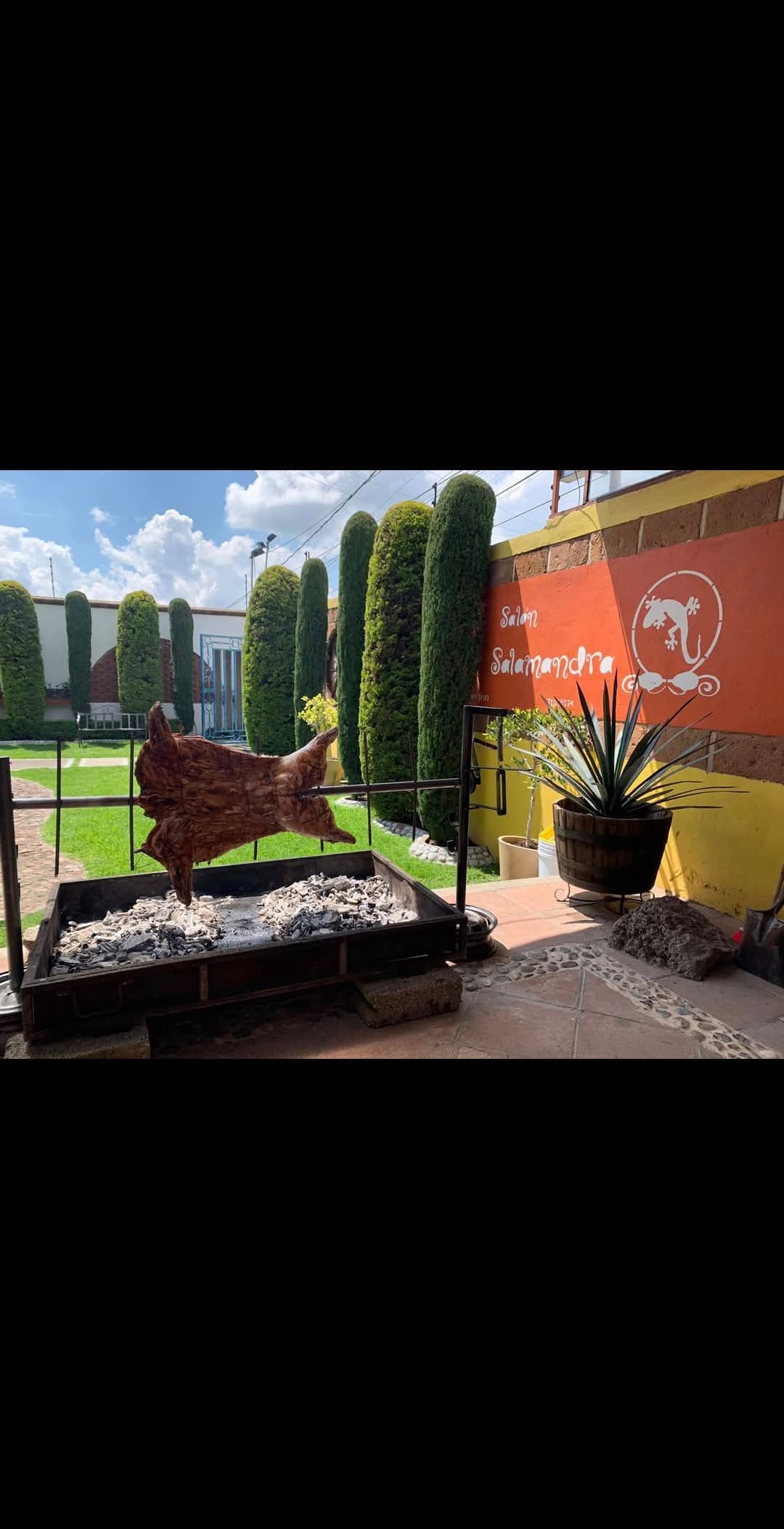 post__carousel-6
